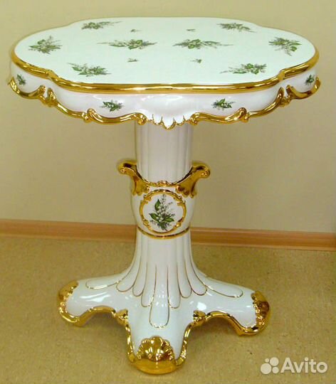 Керамический столик Ландыш Bruno Costenaro