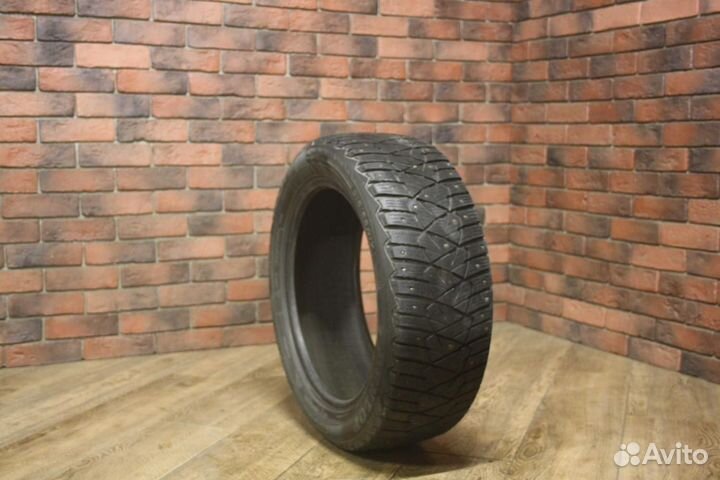 Dunlop Ice Touch 215/55 R17