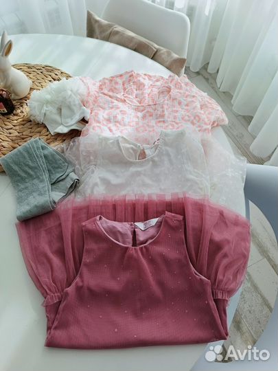 Одежда для девочки пакетом 104 -110. Платья