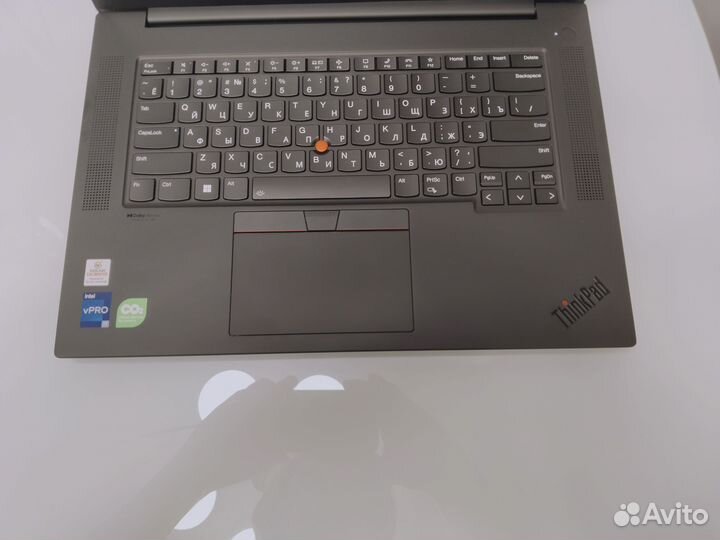 Lenovo Thinkpad P1 gen.5: i7 12800H, 2.5K, Iris Xe