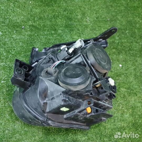 Фара правая Ниссан Жук (2014-2019)