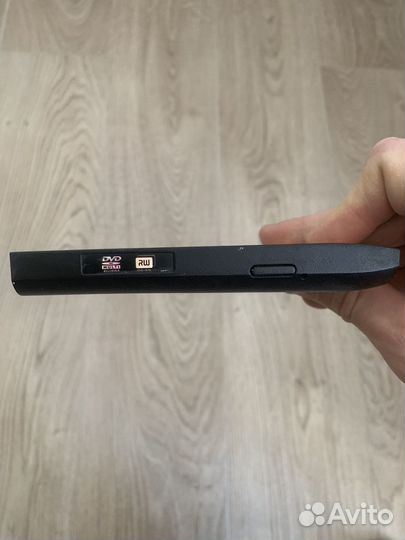 Dvd rw привод SATA