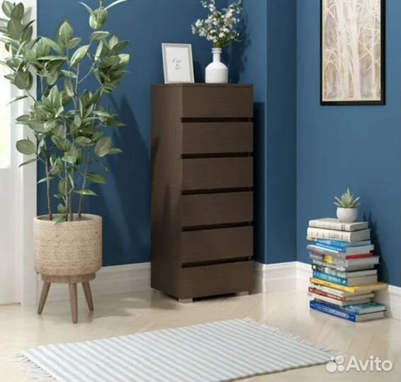 Комод высокий