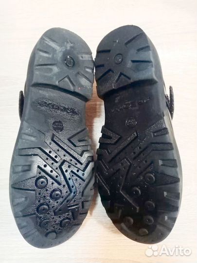 Туфли для девочки 33 размера Geox