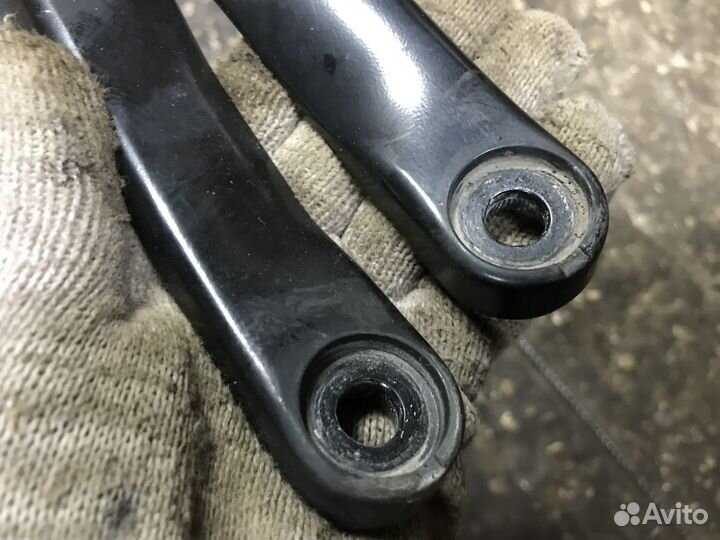 Поводки стеклоочистителей Опель Астра J