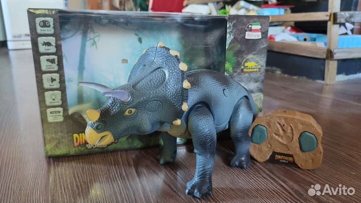 Динозавр