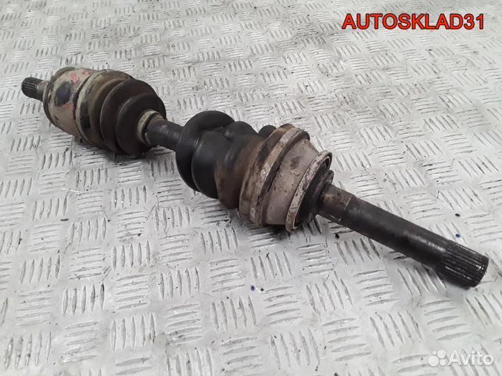 Привод передний левый Mitsubishi Pajero 2.5TD 4D56