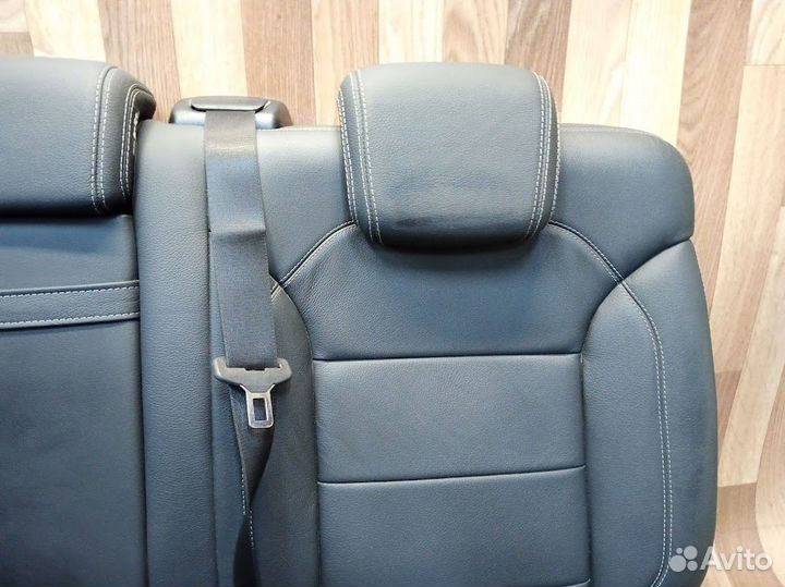 Задний диван Mercedes W166 ML черный со строчкой