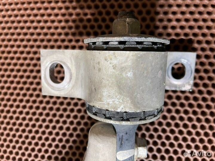 Рычаги передние Subaru Forester 2 SG5 EJ205 2006