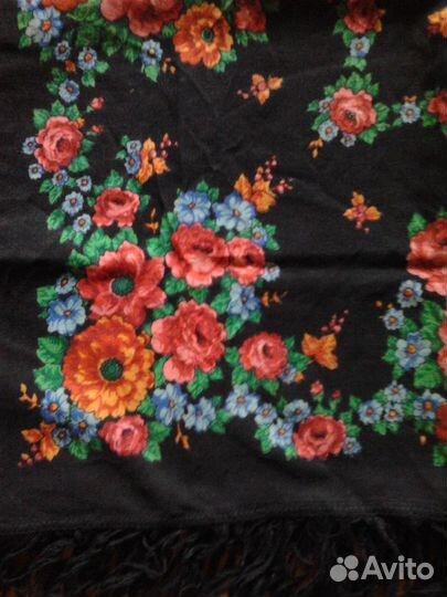 Павловопосадские платки-шали