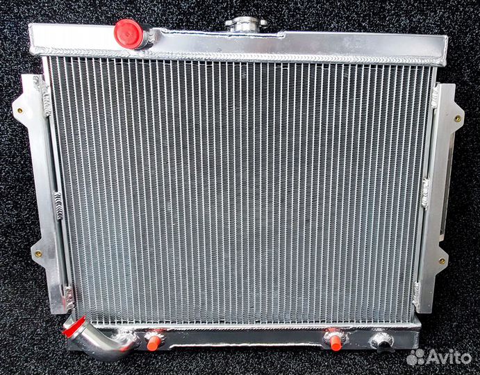 Радиатор алюминиевый 40мм - Mitsubishi Pajero 83-0