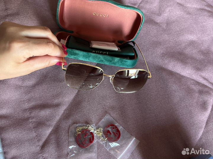 Солнцезащитные очки женские gucci