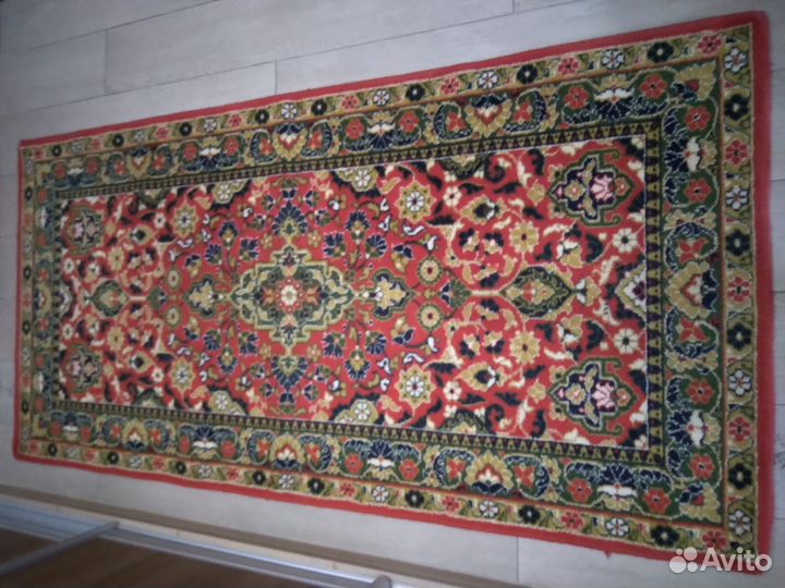 Ковер шерстяной