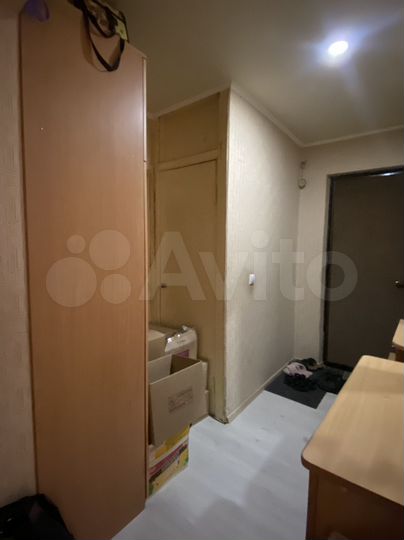 2-к. квартира, 53 м², 1/9 эт.