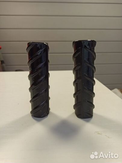 Гантели желто-зеленые (пара) 750-765 гр