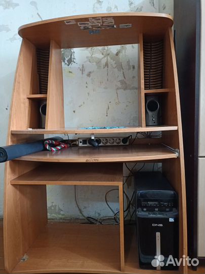 Компьютерный столик бу