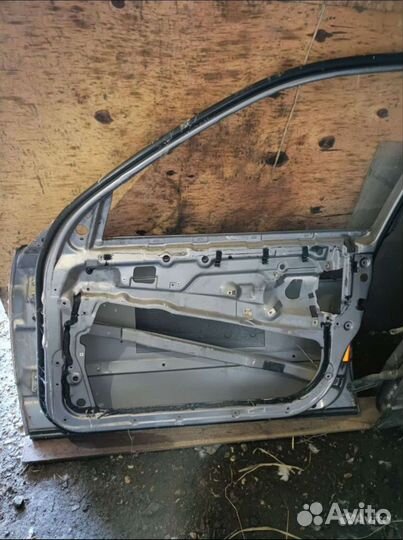 Дверь задняя bmw e39 (339 цвет)