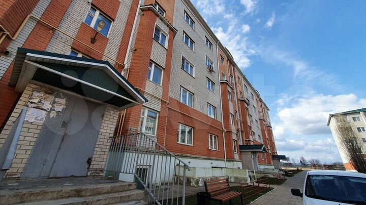 2-к. квартира, 63 м², 3/5 эт.