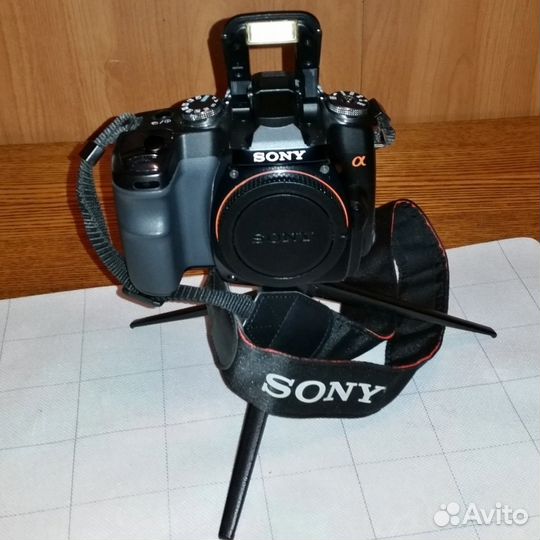 Sony Alpha 100 и объективы