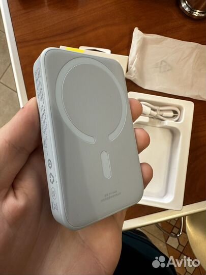 Повербанк baseus magsafe (6000mah)