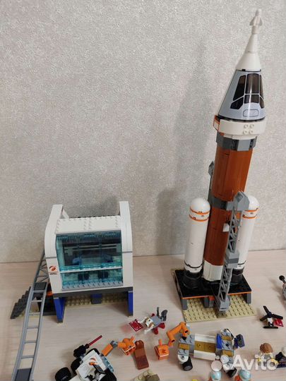 Lego City 60228 Ракета и Шатл 60226 оригинал