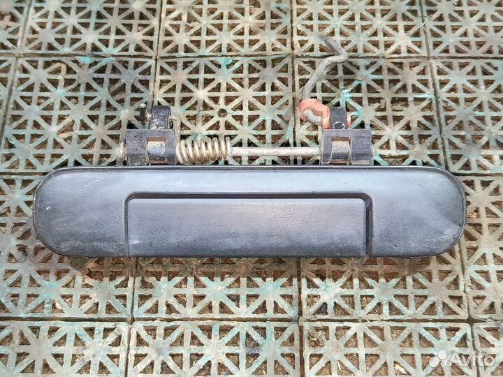 Ручка задняя левая Nissan Primera P10