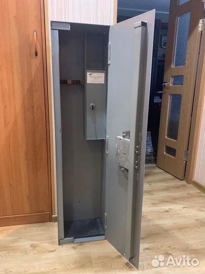 Оружейный сейф