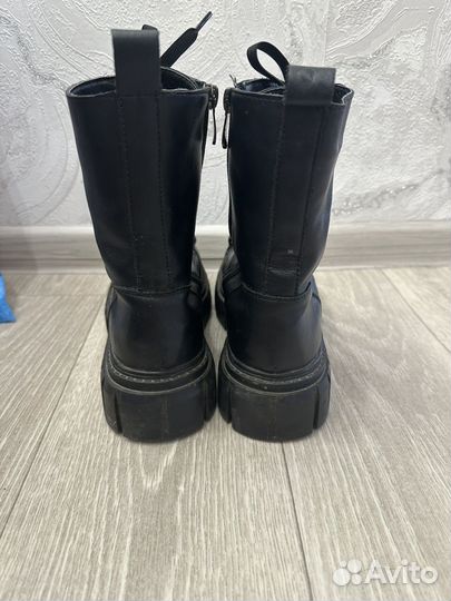 Ботинки женские весенние 39