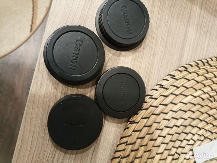 Зеркальный фотоаппарат canon