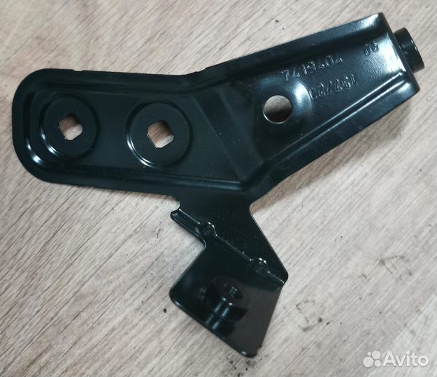 Bmw 3 G20 кронштейн крыла правый новый