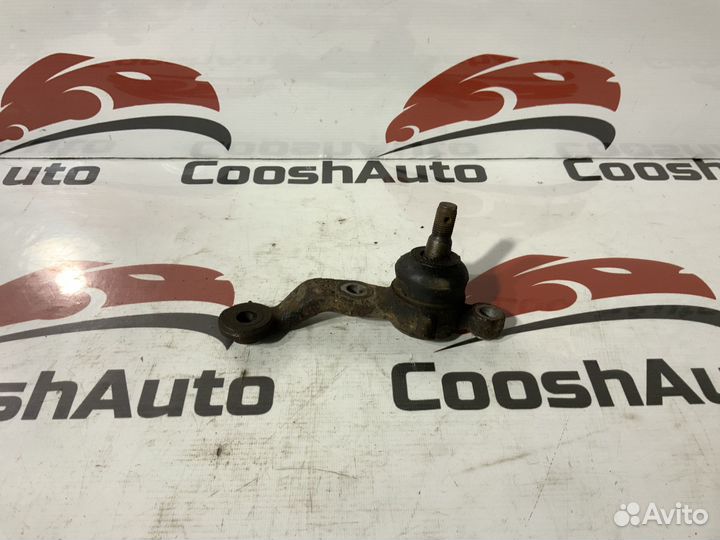 Шaрoвая oпора правая Lexus GS300 JZS147