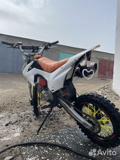 Racer crf 125e