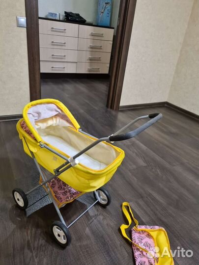 Коляска для кукол