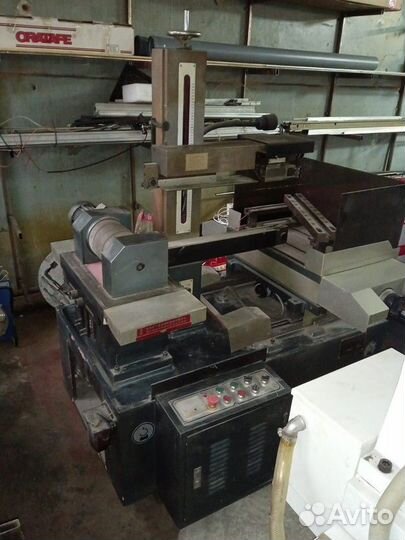 Электроэрозионный станок с чпу DK7732 2001г