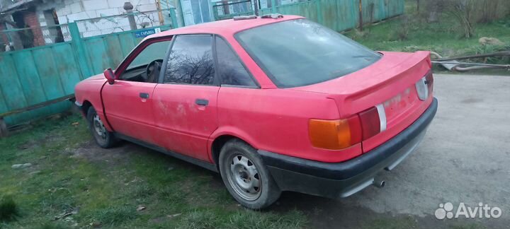 Крышка багажника Ауди 80