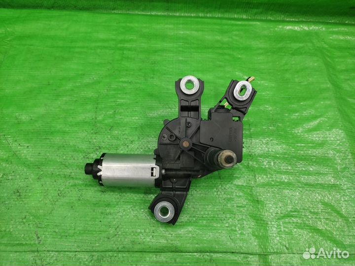 Мотор стеклоочистителя зад. Volkswagen Tiguan