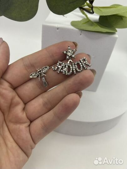 Серьги dior