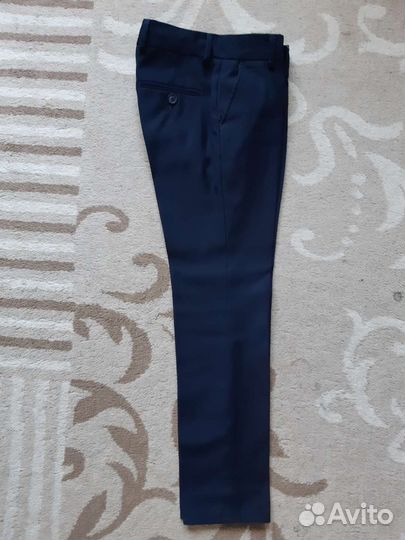 Школьный костюм - пиджак и брюки для мальчика 128