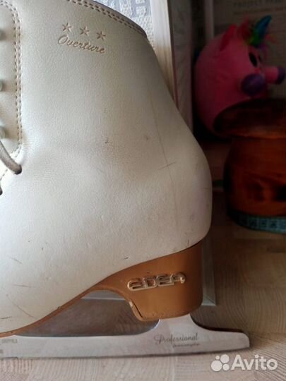 Коньки для фигурного катания edea