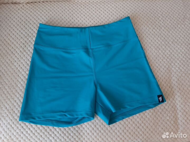 Шорты спортивные женские