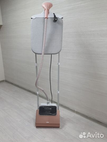 Отпариватель для одежды вертикальный