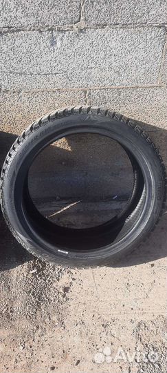 Pirelli Ice Zero 2 225/40 R18
