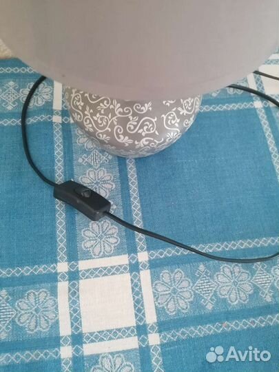 Лампа настольная