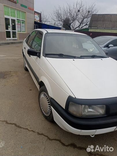 Volkswagen Passat 1.8 МТ, 1988, 270 000 км