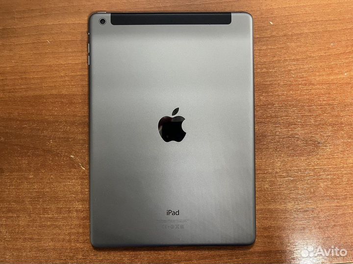 Планшет Apple iPad MD792RU/ A1475