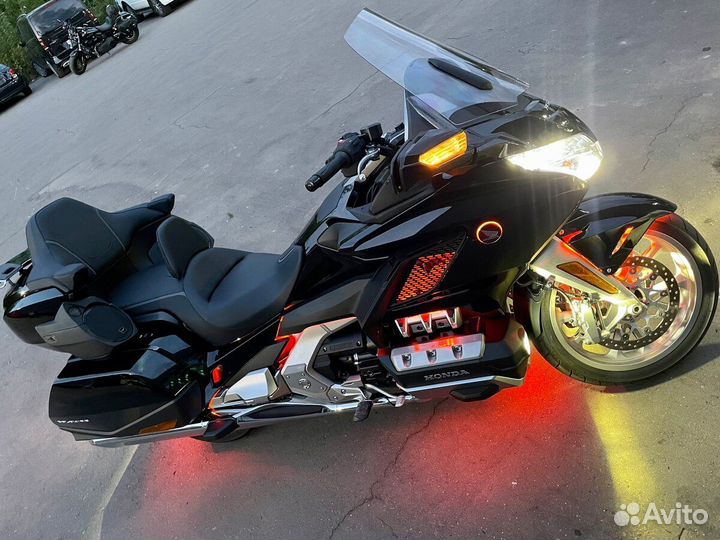 Honda Gold Wing GL 1800 Автомат DCT 2018, аэрбег