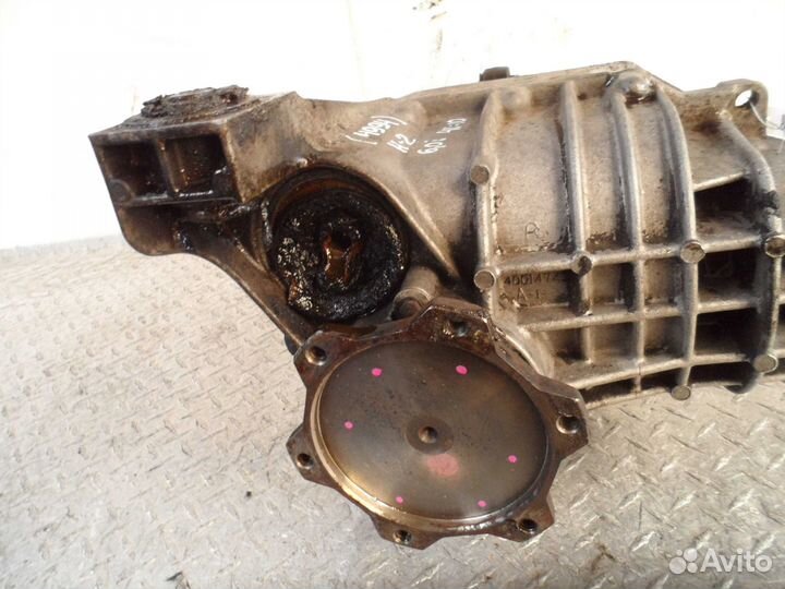 Редуктор передний Hummer H2 2005 - 2009 2005