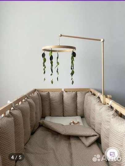 Бортики в детскую кроватку новые