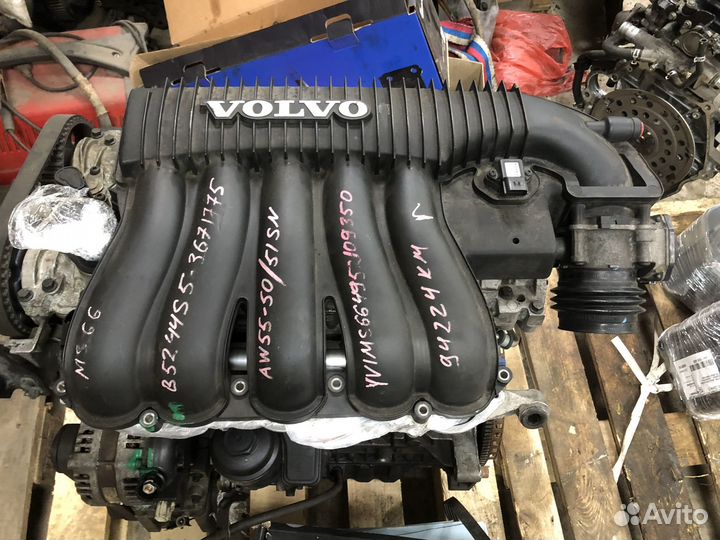 Впускной коллектор Volvo B5244S5 B5244S