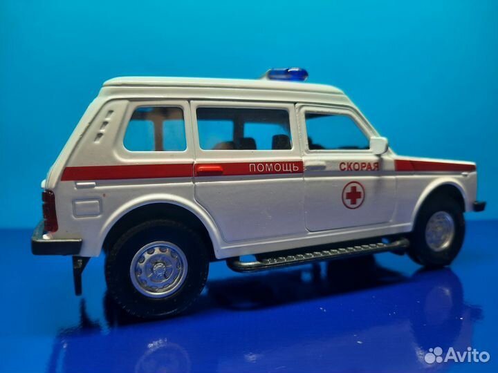 Модель ваз 2121 нива медпомощь машинка игрушка